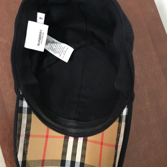 Burberry monogram-embroidered cap Size Is Medium. 100% Authentic - Picture 7 of 11